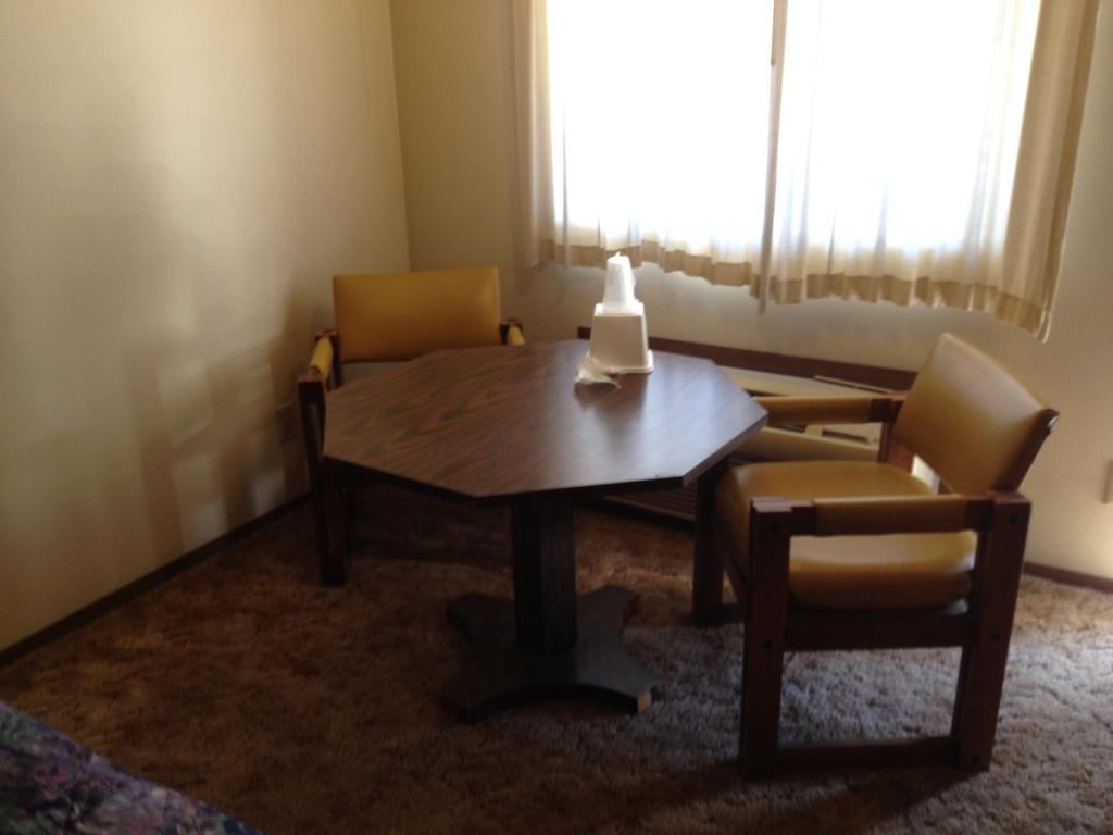 Budget Motel 2*