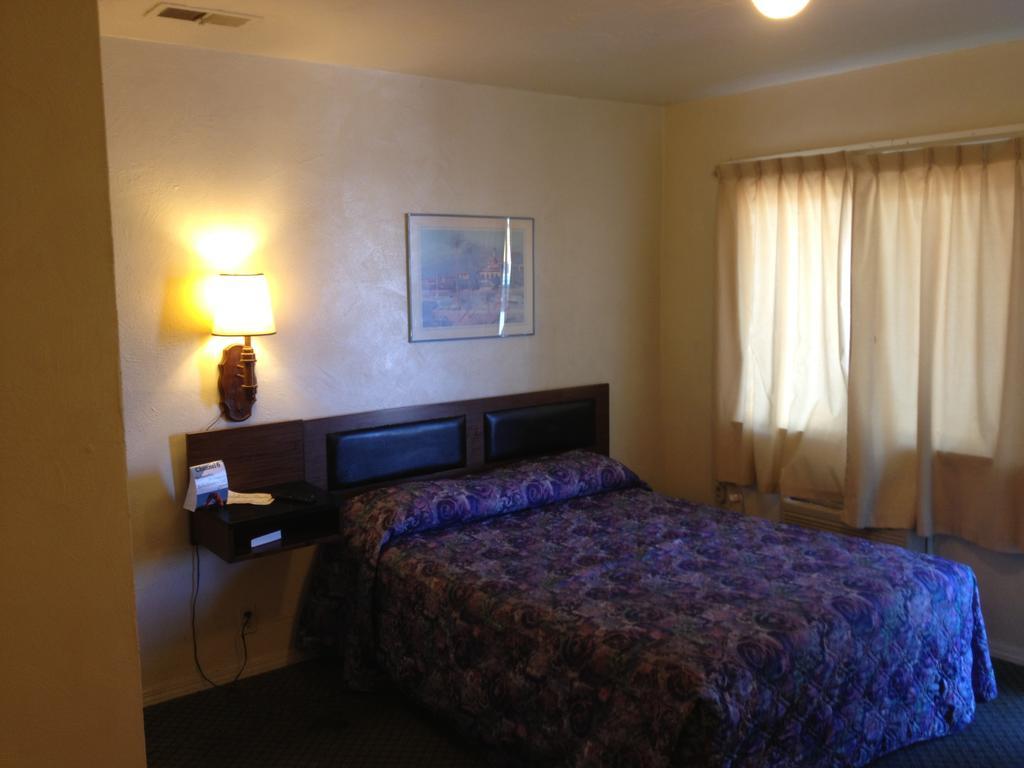 Budget Motel 2*